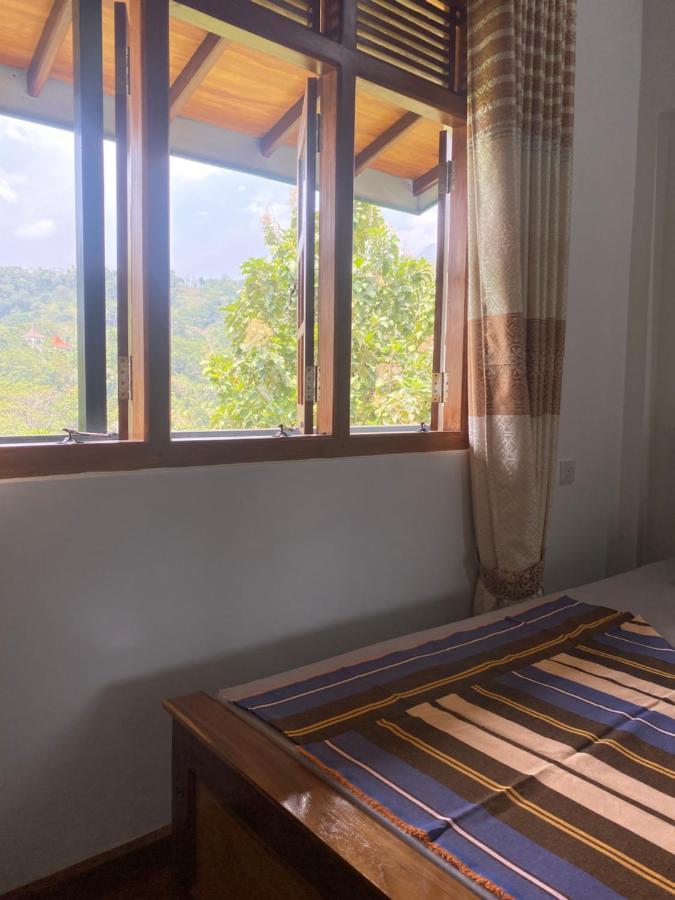 Happy Feet Diyaluma Bed and Breakfast Koslanda Εξωτερικό φωτογραφία